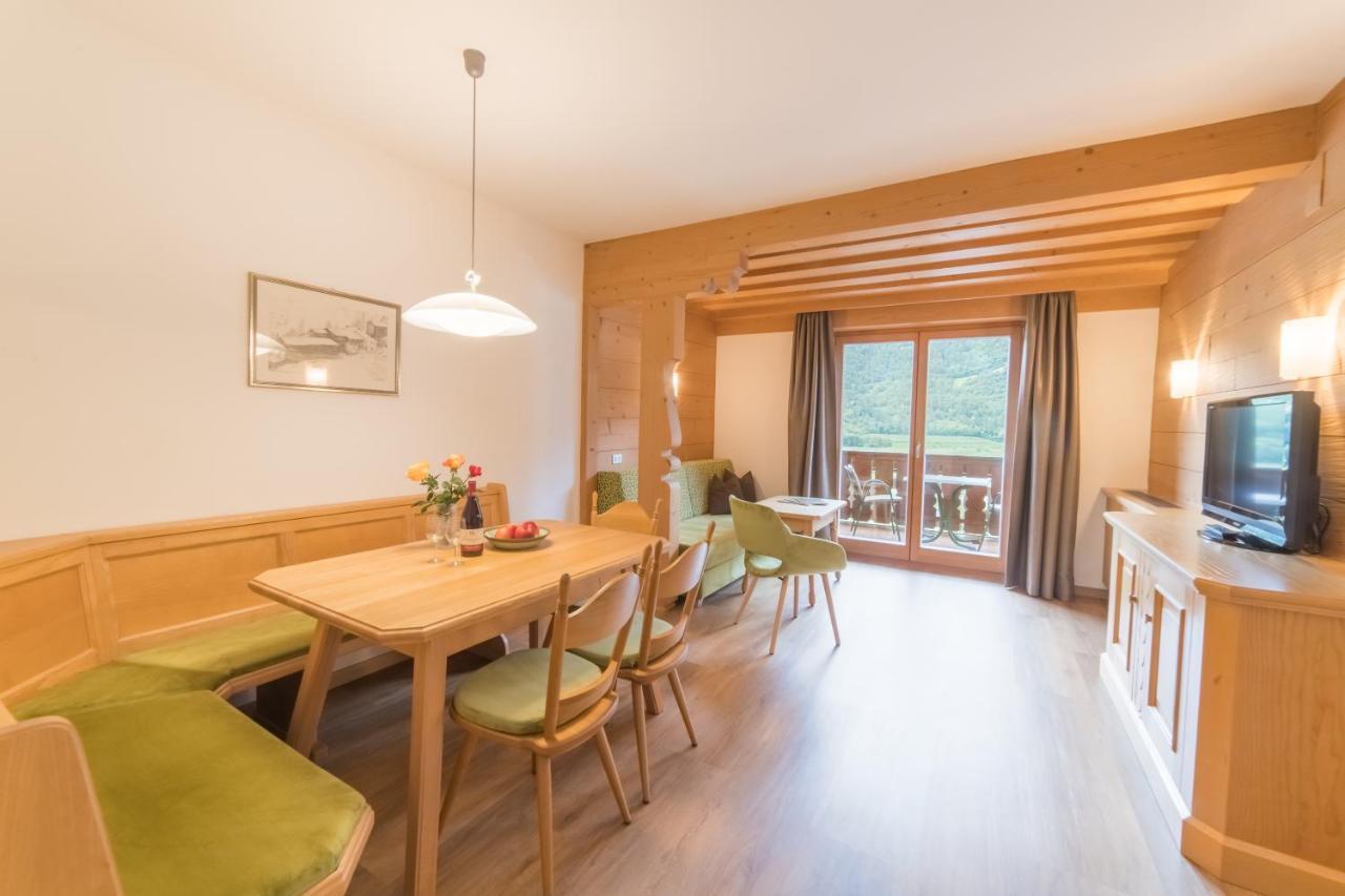Pension Apartments Pardell كاستلبيلو المظهر الخارجي الصورة